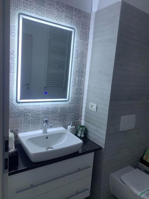 Cool Apartment Temeşvar Dış mekan fotoğraf
